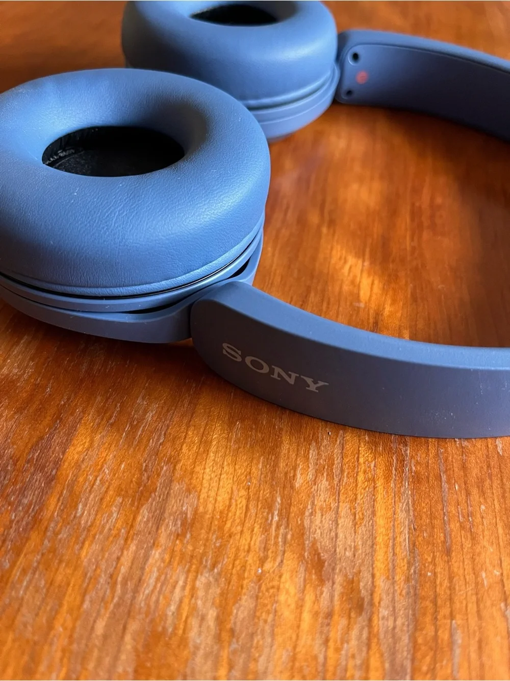Sony Matte Blue Wireless On-Ear Headphones | Sony WH-CH520